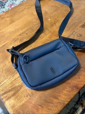 Thacker Crossbody.
